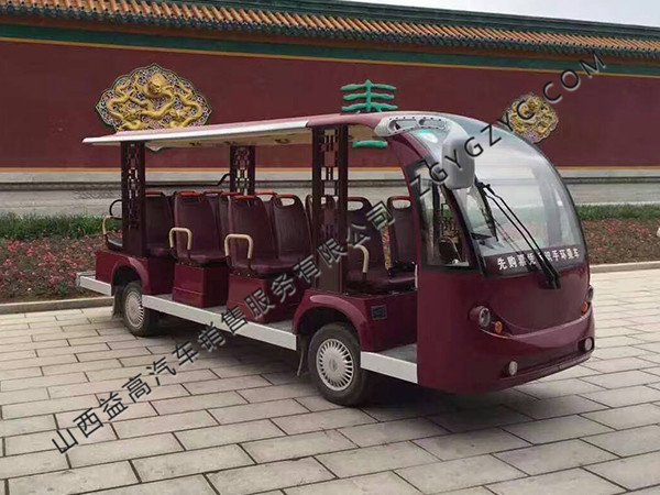 仿古觀光車