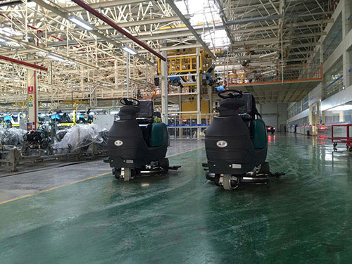 電動(dòng)洗地機(jī)